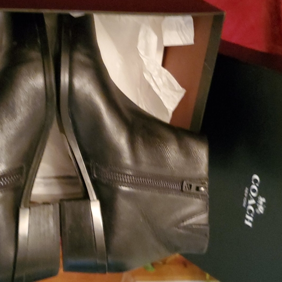 COACH New York (Bootie Boot) - Picture 5 of 9